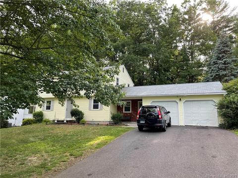 4 Matthew Ln, Windsor, CT 06095 photo 1