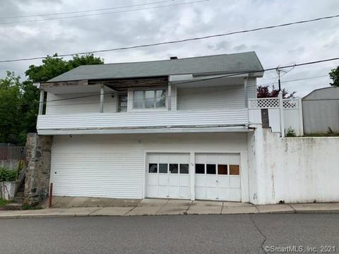 56 Carter St, Killingly, CT 06239 photo 1