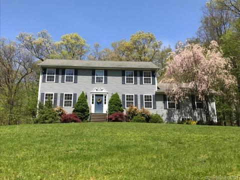 140 Judd Rd, Monroe, CT 06468 photo 1