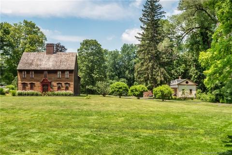 289 S Main St, Suffield, CT 06078 photo 1