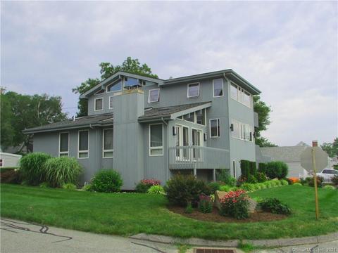 55 E Shore Dr, East Lyme, CT 06357 photo 1