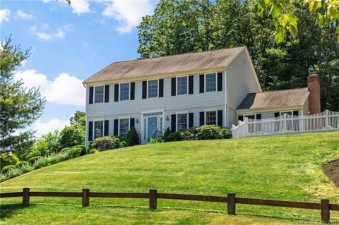 6 Miya Ln, Newtown, CT 06482 photo 1