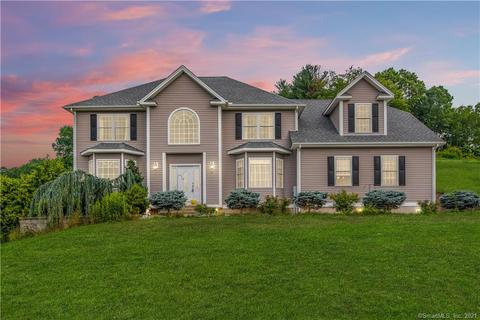 86 Great Oak Dr, Berlin, CT 06037 photo 1