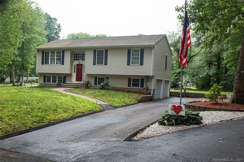 13 Muster Ln, Ledyard, CT 06339 photo 1