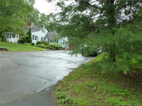 51 Lester Dr, Plainfield, CT 06374 photo 1