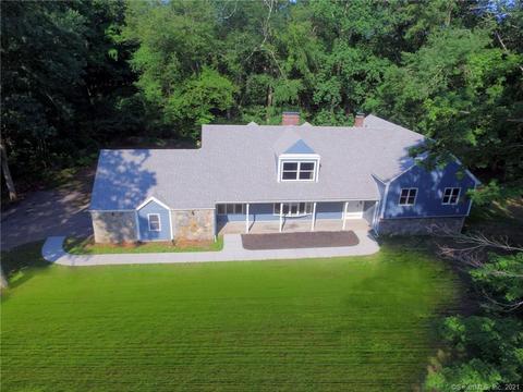 16 Heath Spur, Ledyard, CT 06339 photo 1