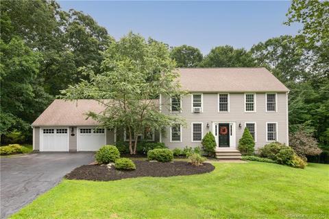 114 Bradley Corners Rd, Madison, CT 06443 photo 1