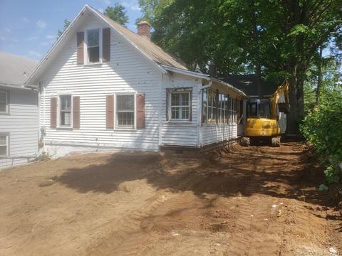 80 Mortimer St, Torrington, CT 06790 photo 1