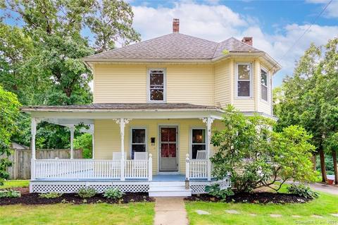 101 Broad St, Killingly, CT 06239 photo 1