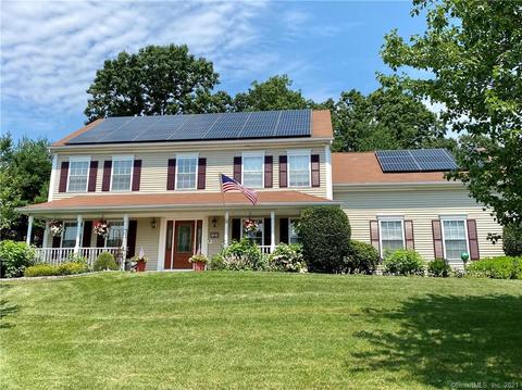 138 Sky View Cir, Hamden, CT 06514 photo 1
