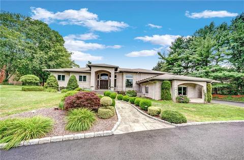 16 Farm View Rd, Monroe, CT 06468 photo 1