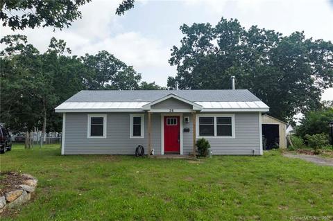 26 Walnut Cir, Windsor Locks, CT 06096 photo 1