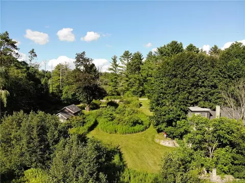 25 Bowne Rd, Sharon, CT 06069