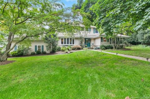 12 Perna Ln, Greenwich, CT 06878 photo 1
