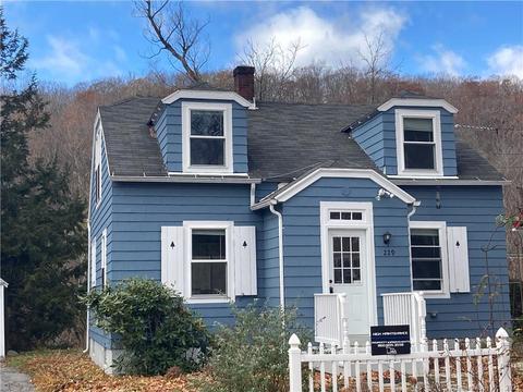 229 Newfield Rd, Torrington, CT 06790 photo 1