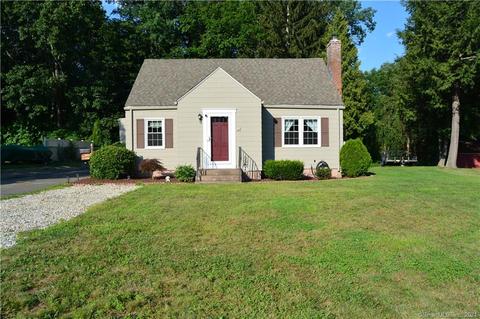 87 Circle Dr, Windsor Locks, CT 06096 photo 1