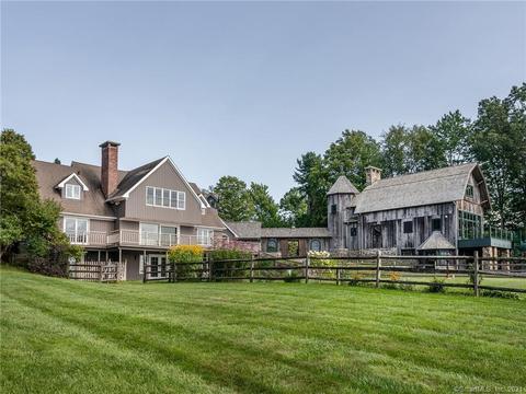 136 Curtis Rd, Bridgewater, CT 06752 photo 1