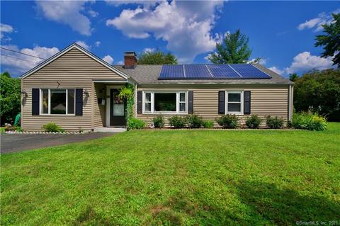 28 Mapleside Dr, Wethersfield, CT 06109 photo 1
