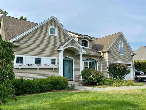 33 Cricket Ct, Old Saybrook, CT 06475 photo 1