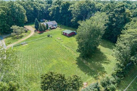 110 Pudding Hill Rd, Hampton, CT 06247 photo 1