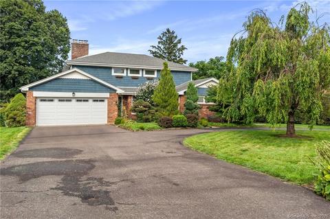 668 Ridge Rd, Wethersfield, CT 06109 photo 1