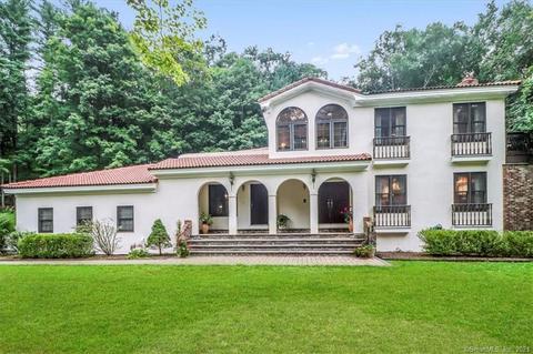 7 Hidden Brook Dr, Brookfield, CT 06804 photo 1