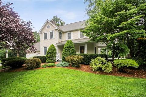 7 Teichert Ln, Hebron, CT 06248 photo 1