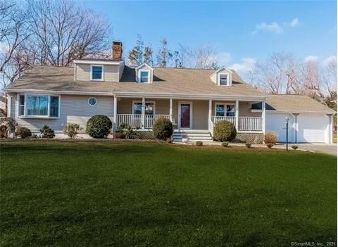 4059 Park Ave, Fairfield, CT 06825 photo 1