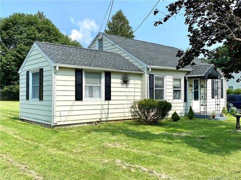 60 W Palmer St, Killingly, CT 06239 photo 1