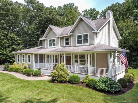30 Rockledge Rd, Redding, CT 06896 photo 1