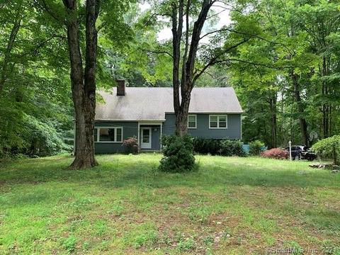 32 Pepperbush Dr, Clinton, CT 06413 photo 1