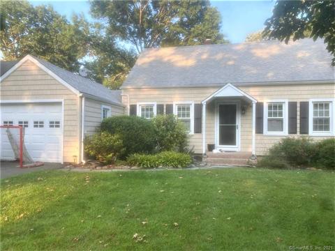 87 Sidehill Rd, Hamden, CT 06517 photo 1
