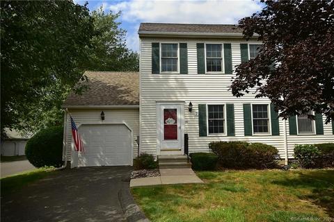 7 Sandgate Ct, Suffield, CT 06078 photo 1