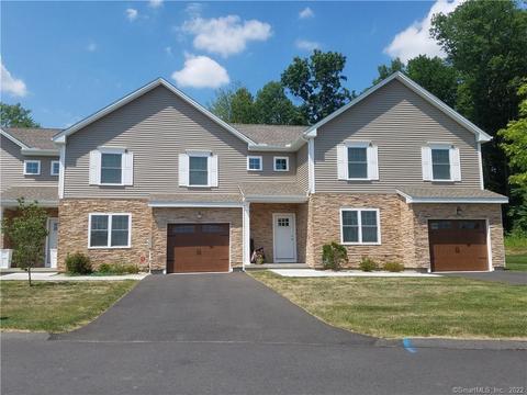 812 Old Village Cir, Windsor, CT 06095