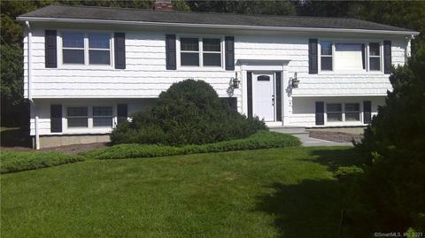 5 Toll Gate Rd, Monroe, CT 06468 photo 1