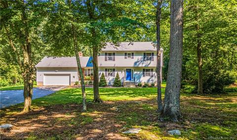 27 Seabury Ave, Ledyard, CT 06339 photo 1