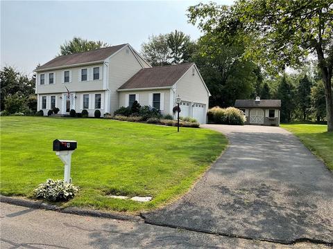 9 Derek Ln, Windsor, CT 06095 photo 1