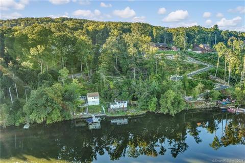 81 Lakeview Ter, Newtown, CT 06482 photo 1