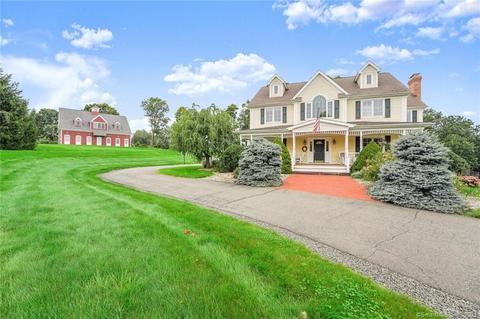 14 Pheasant Ridge Rd, Newtown, CT 06470 photo 1