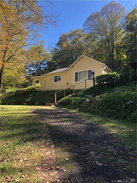8 Frederick Dr, Cornwall, CT 06754 photo 1