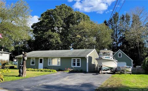 8 Pennywise Ln, Ledyard, CT 06339 photo 1