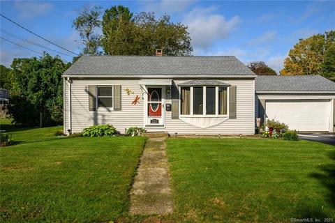 213 Wheatley St, Killingly, CT 06239 photo 1