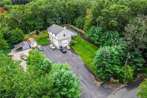 26 Chittenden Rd, Killingworth, CT 06419