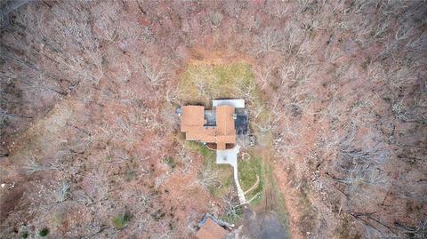 36 Whortleberry Rd, Redding, CT 06896 photo 1