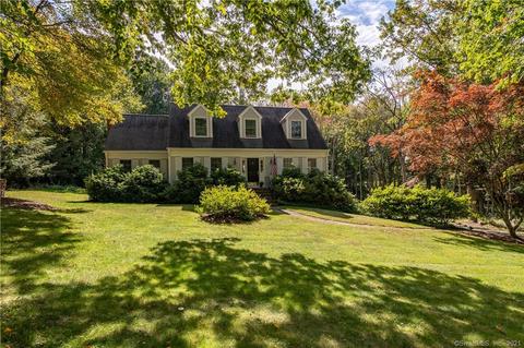 848 Chestnut Tree Hill Rd, Southbury, CT 06488