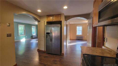 21 River St, Plainfield, CT 06374 photo 1