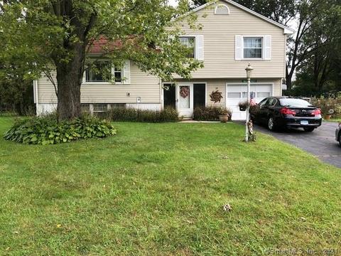 15 Crestview Dr, Bloomfield, CT 06002 photo 1