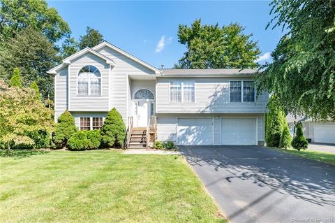 10 Ruby Ln, Stratford, CT 06614 photo 1