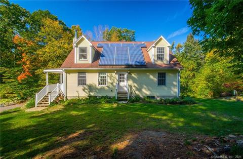 200 Chestnut Hill Rd, East Hampton, CT 06424 photo 1