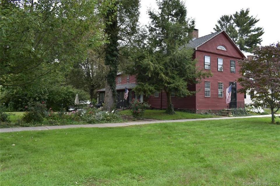 341 Main St, Wethersfield, CT 06109 26 Photos MLS 170444000 Movoto